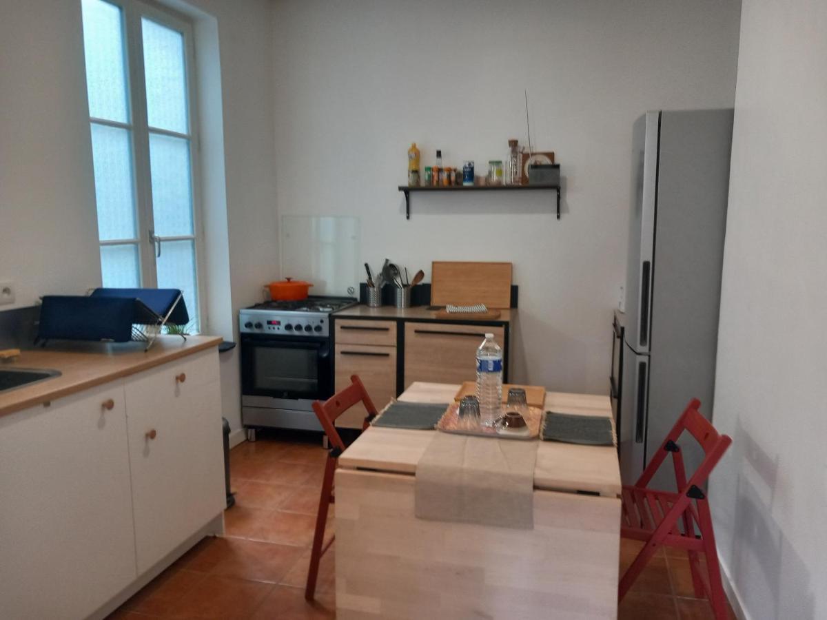 Le Leon Apartment Honfleur Bagian luar foto