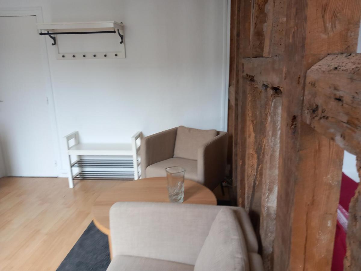 Le Leon Apartment Honfleur Bagian luar foto