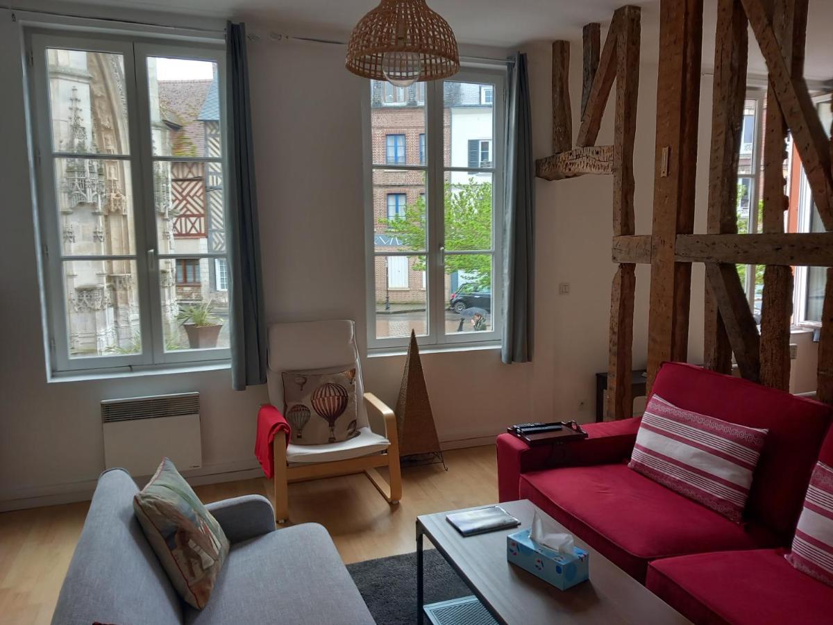Le Leon Apartment Honfleur Bagian luar foto