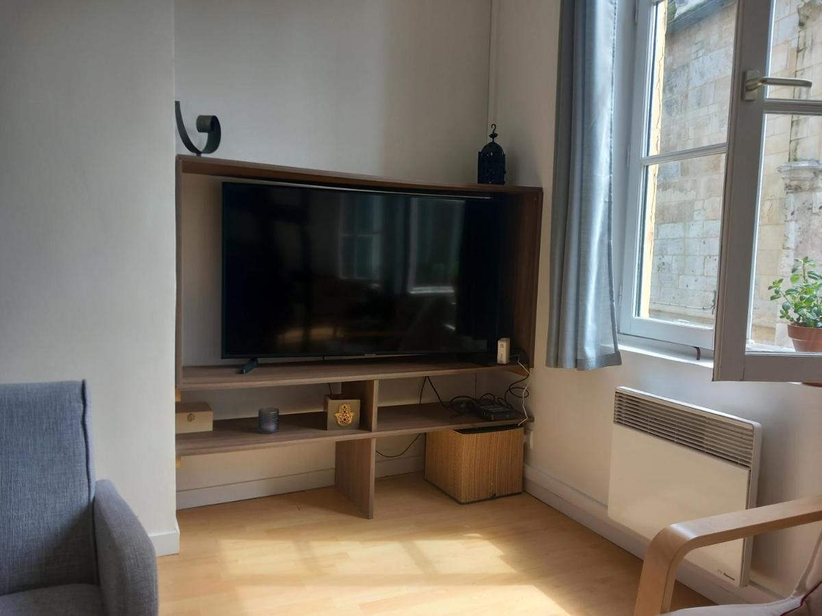 Le Leon Apartment Honfleur Bagian luar foto